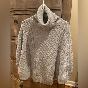 THML Capelet. Size Small.